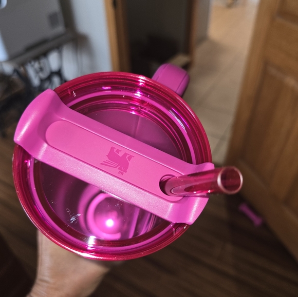 Stanley Berry Truffle Quencher H2.0 Tumbler - 40  Oz New - Picture 5 of 7